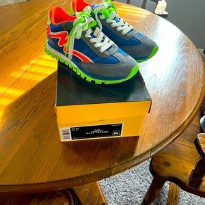 Marc Jacobs The Jogger 39